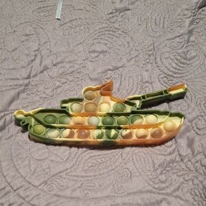 Tank-Shaped Pop It Fidget Toy in Green, Yellow, Cream